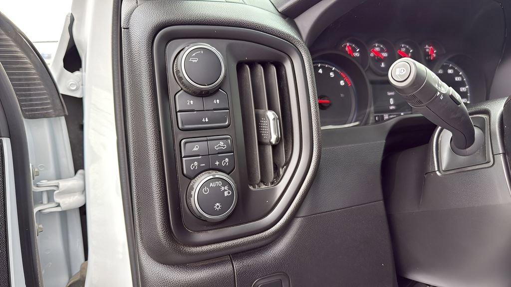 Used 2025 Chevrolet Silverado 2500 W/T w/ WT Convenience Package image 23