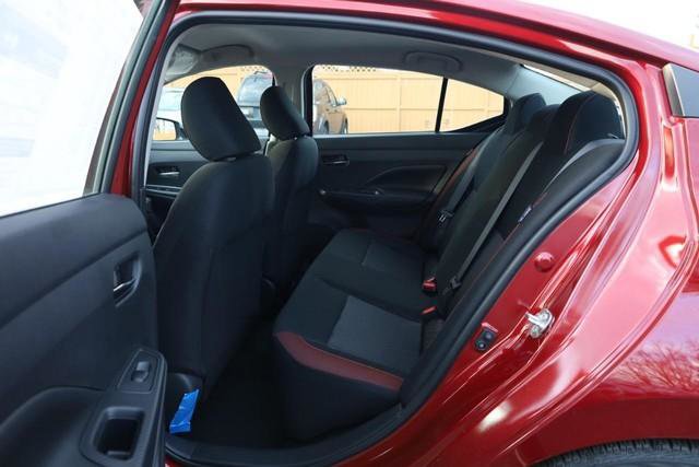 New 2025 Nissan Versa SR w/ Trunk Package image 19