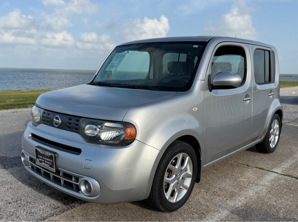 Used 2010 Nissan Cube 1.8 SL w/ SL Preferred Pkg