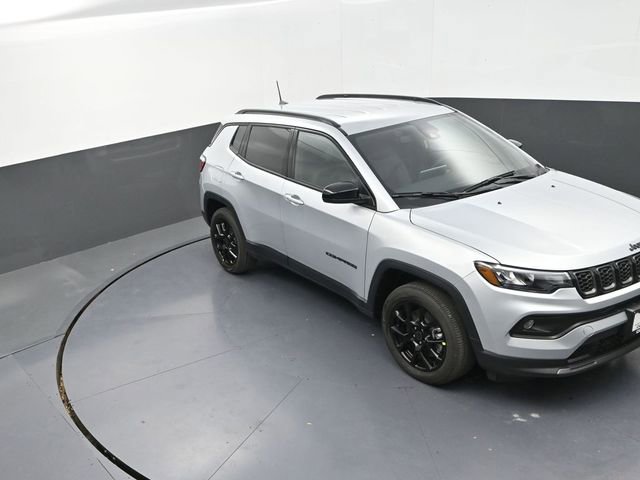 New 2026 Jeep Compass Latitude image 12
