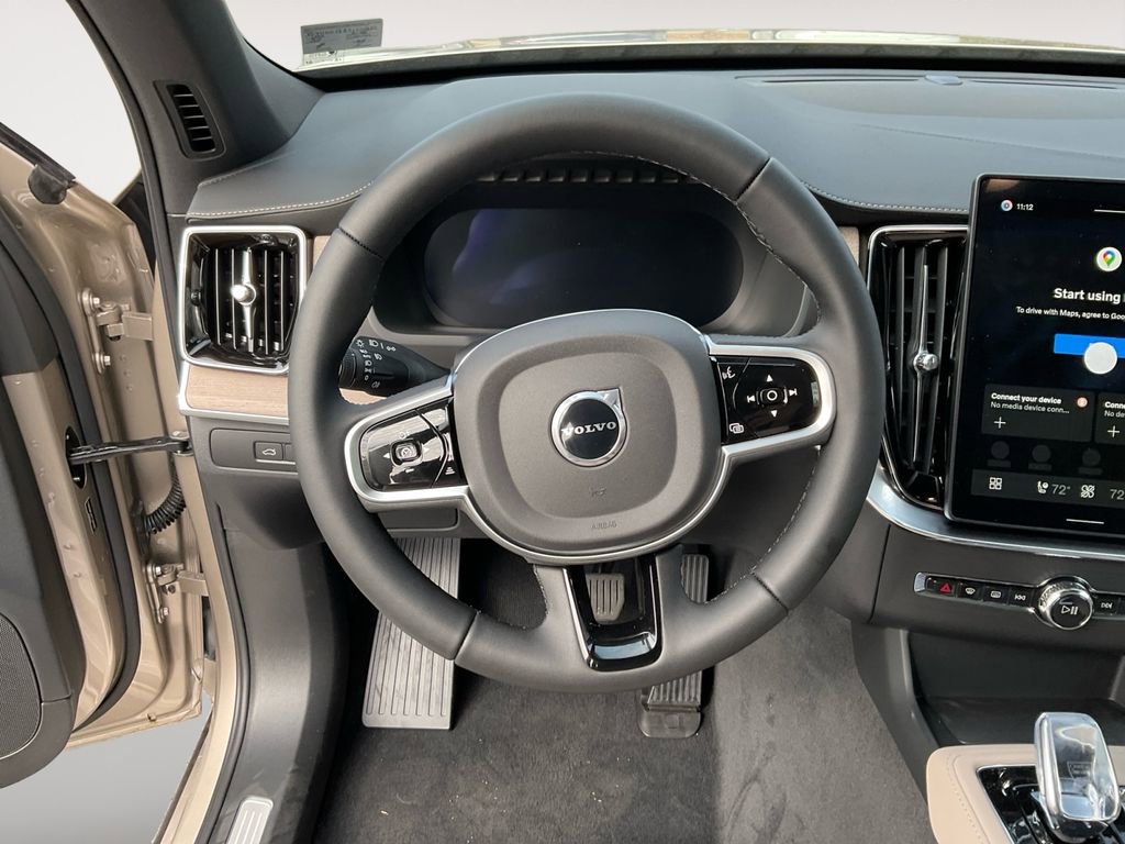 New 2026 Volvo XC90 T8 Core image 12