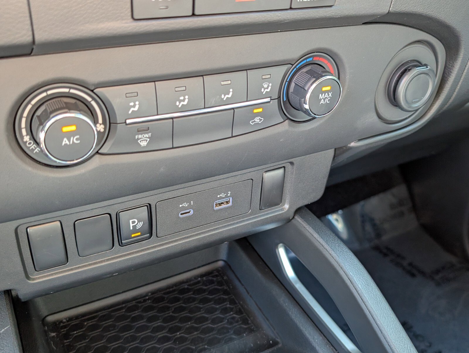 Certified 2024 Nissan Frontier SV w/ Technology Package image 23