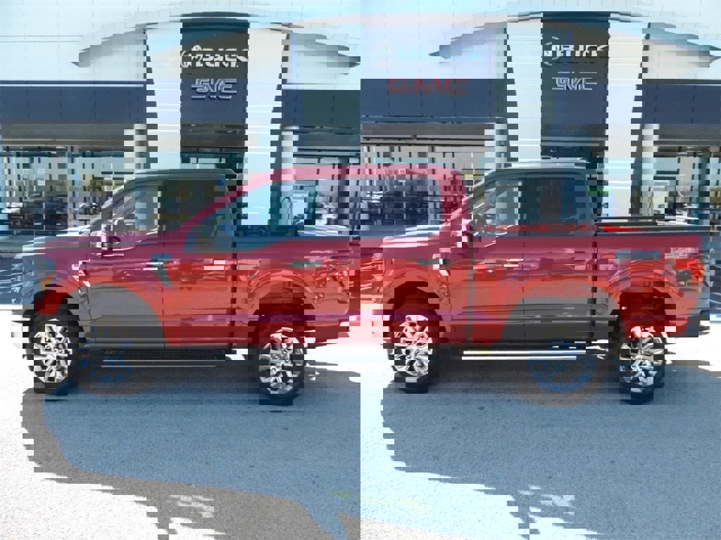 Used 2024 Ford F150 XLT w/ Equipment Group 302A MID image 8