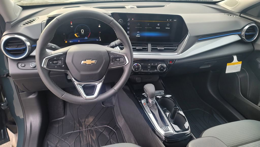 New 2026 Chevrolet Trax LT w/ Driver Confidence Package image 24