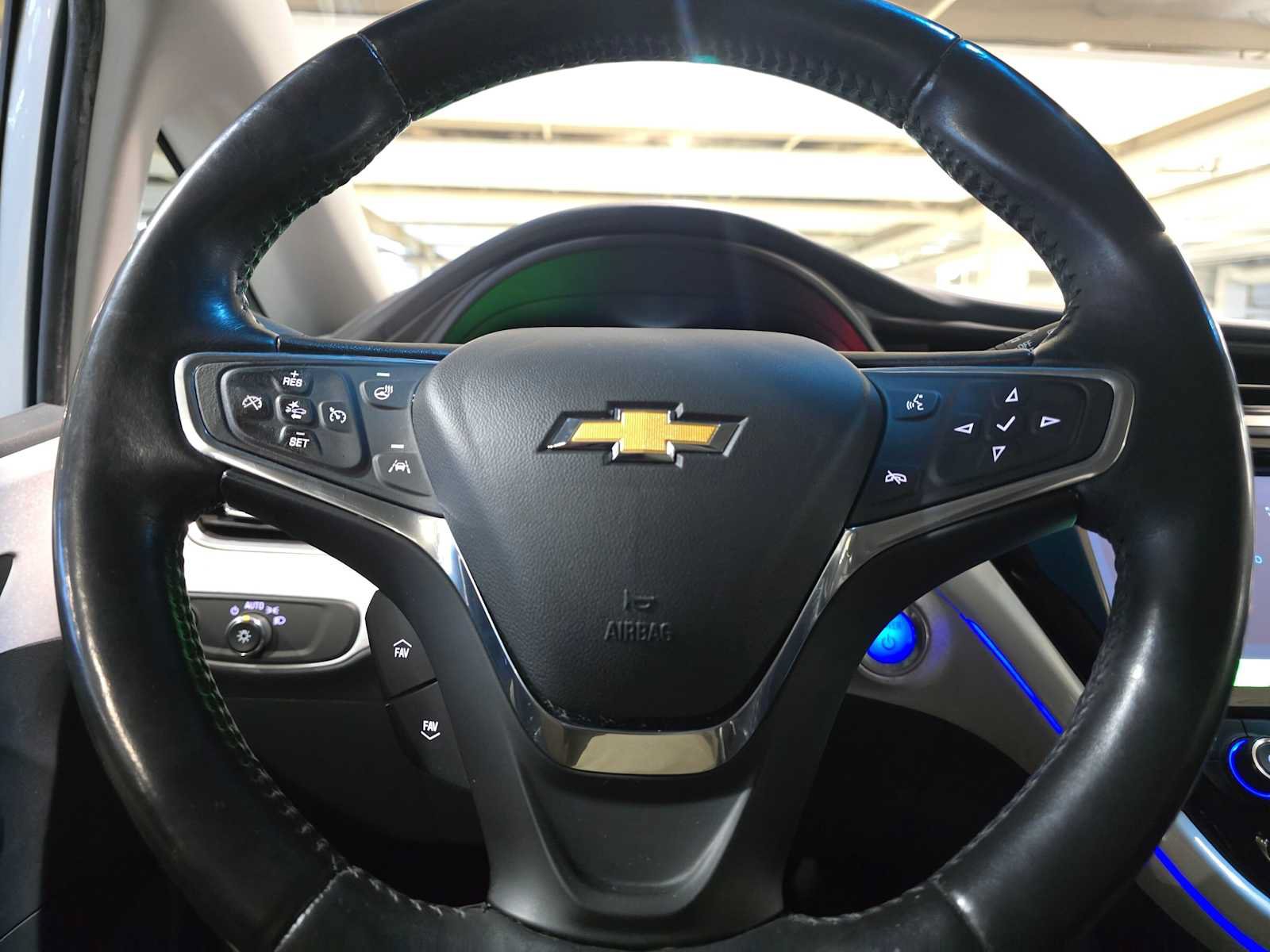 Used 2017 Chevrolet Bolt Premier w/ Driver Confidence II Package FWD image 25