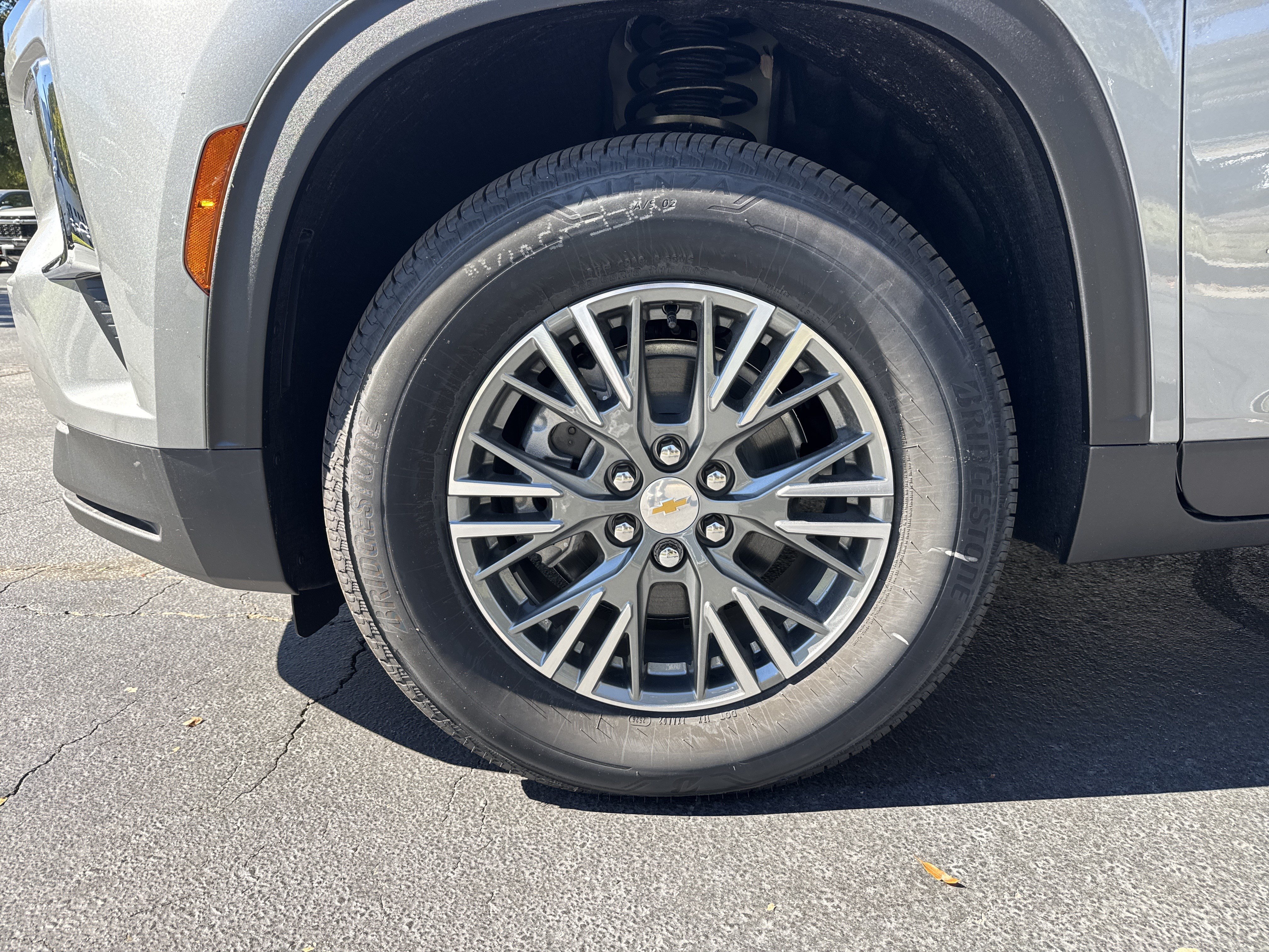 New 2026 Chevrolet Traverse LT w/ Driver Confidence Package FWD image 11
