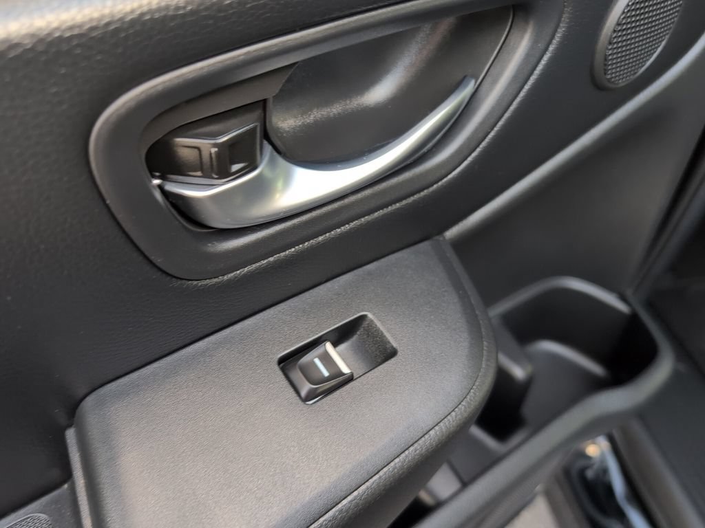 Used 2025 Honda Pilot Elite image 32