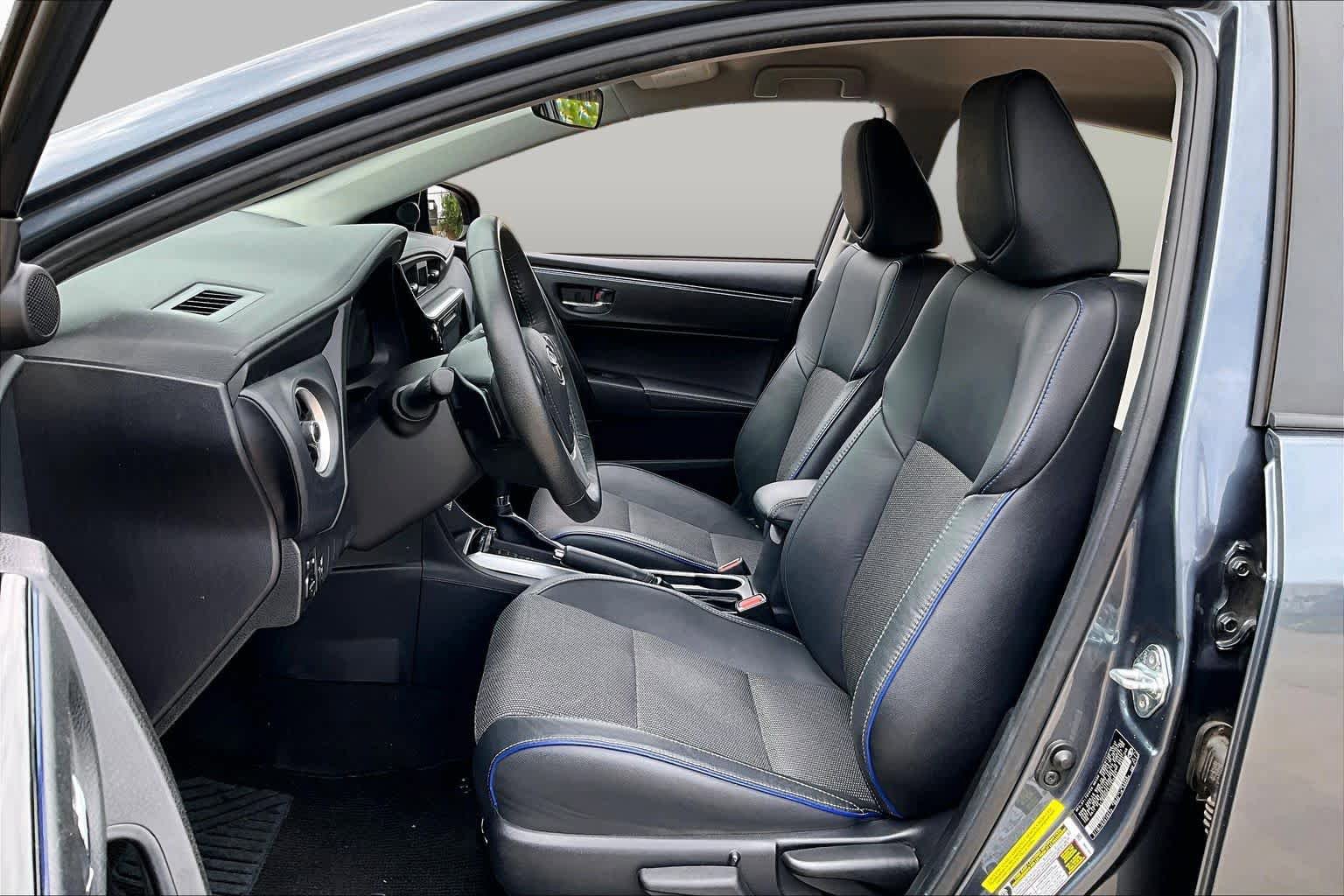Used 2018 Toyota Corolla SE FWD image 8
