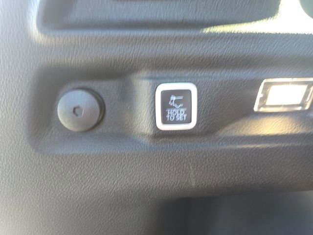 New 2025 Jeep Grand Cherokee L Limited image 30