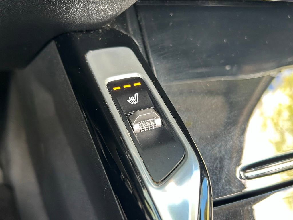 Used 2023 Kia Sorento SX image 25