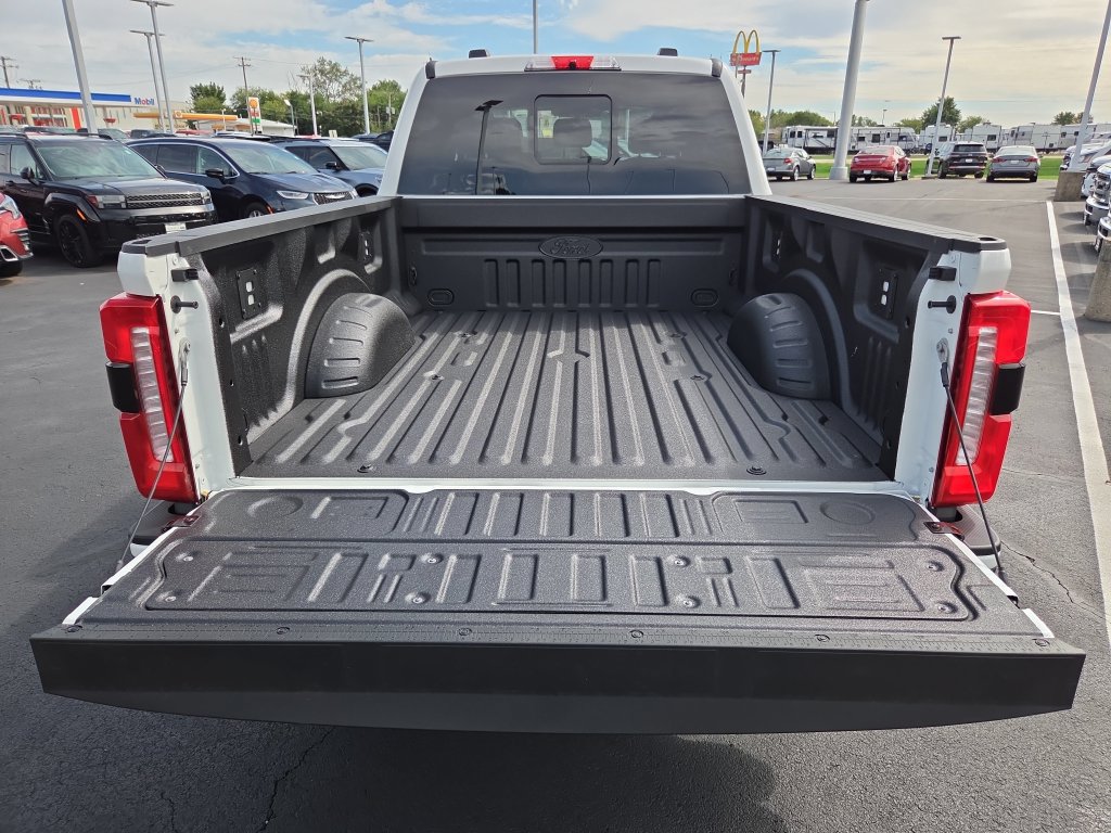 New 2027 Ford F250 Lariat w/ Black Appearance Package AWD/4WD image 11