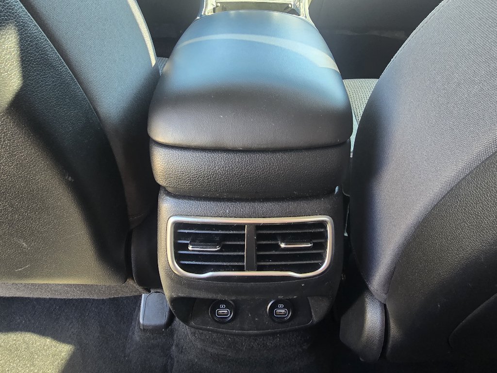Used 2023 Hyundai Santa Fe SEL FWD image 28