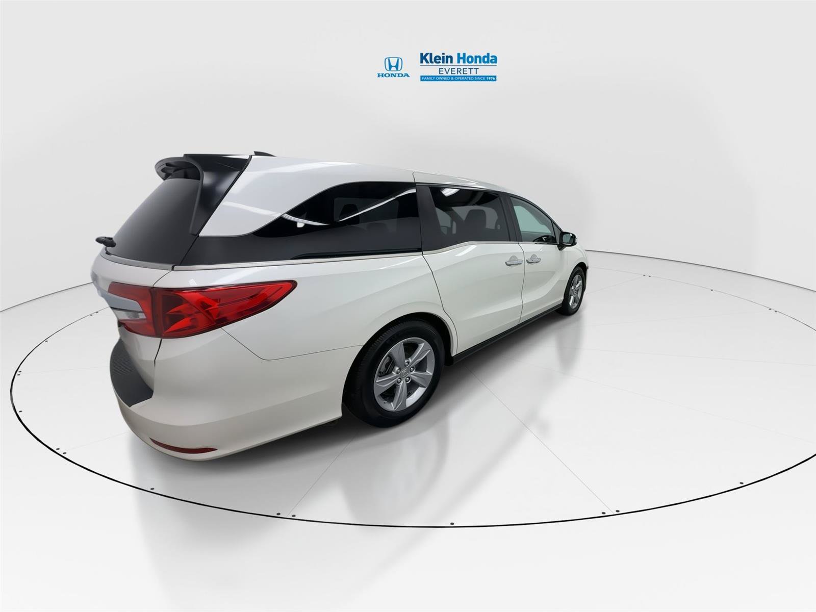 Used 2019 Honda Odyssey EX-L image 2