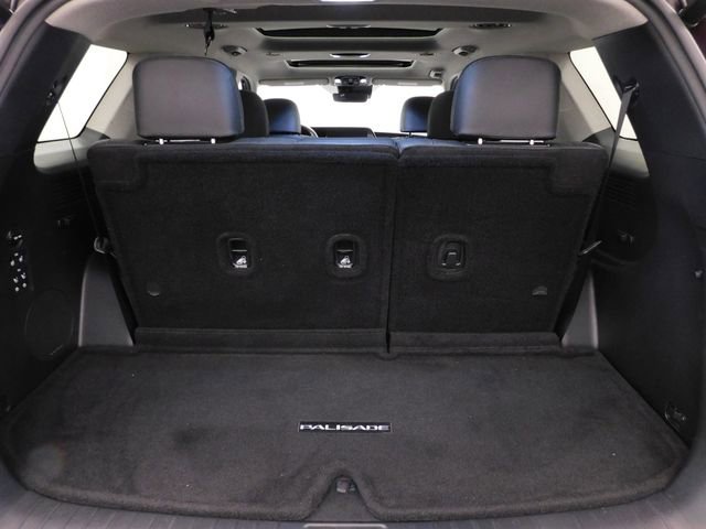 Used 2023 Hyundai Palisade Limited image 17