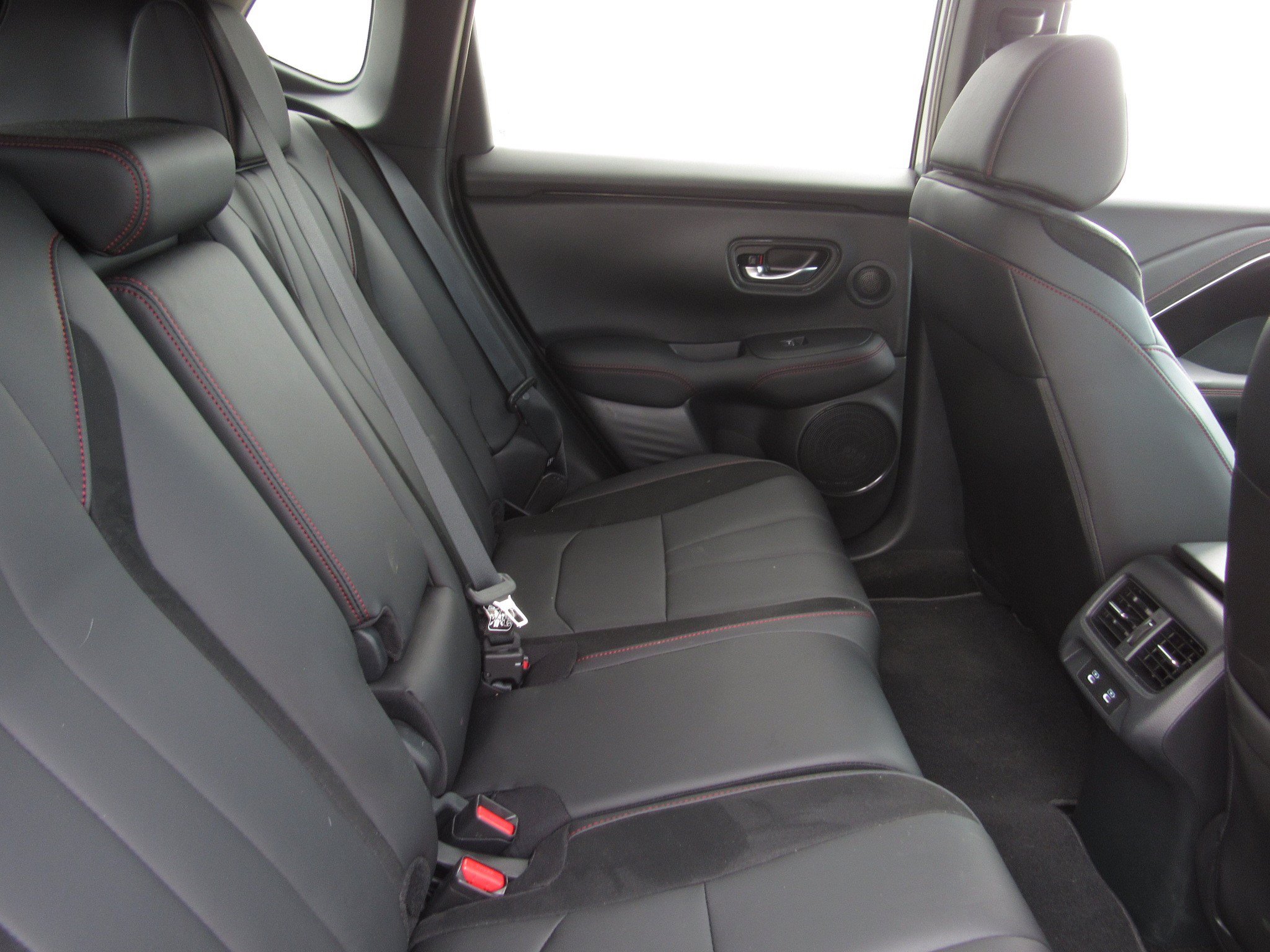 Certified 2025 Acura ADX A-Spec AWD/4WD image 12
