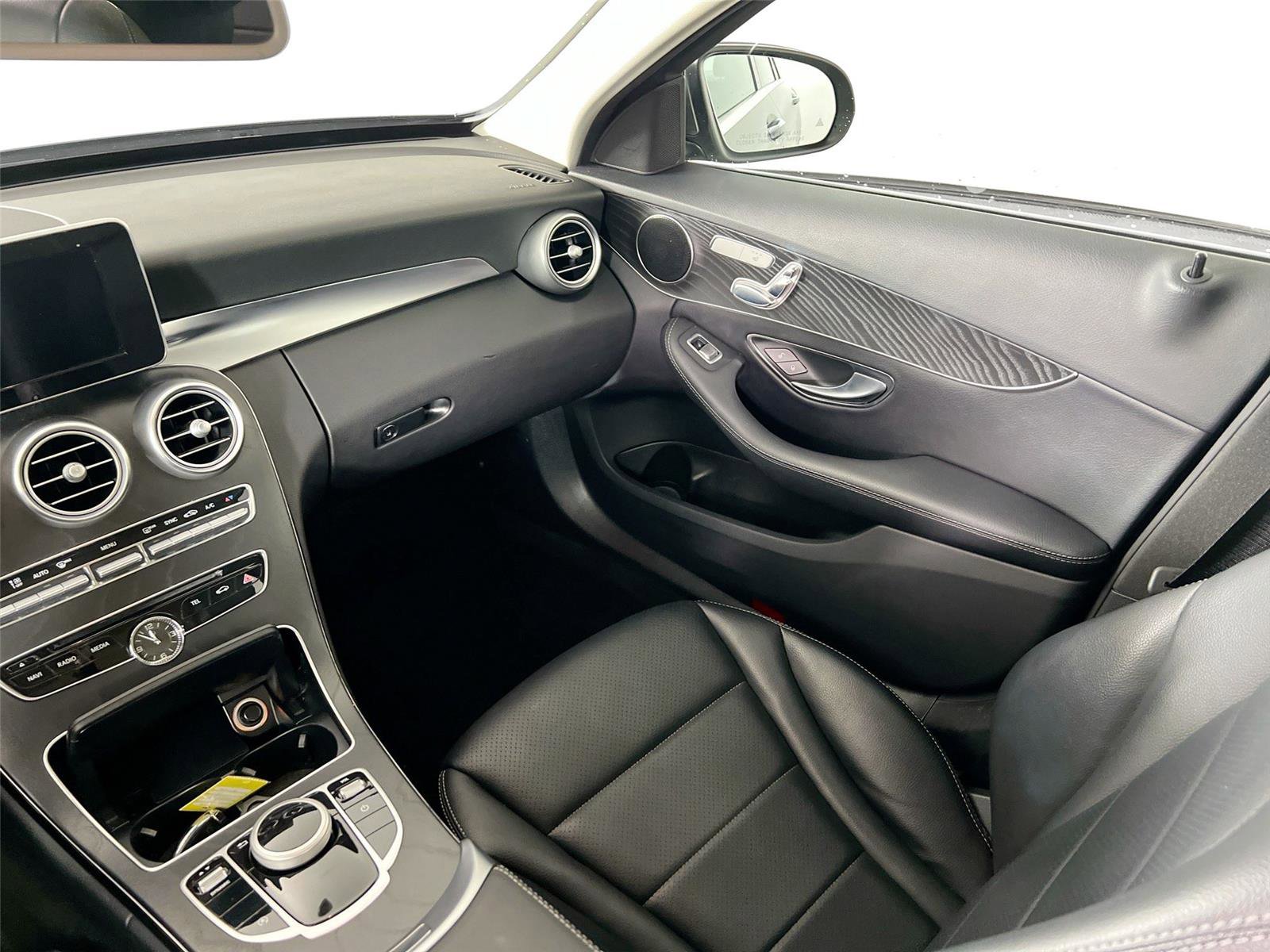 Used 2017 Mercedes-Benz C 300 4MATIC Sedan image 20