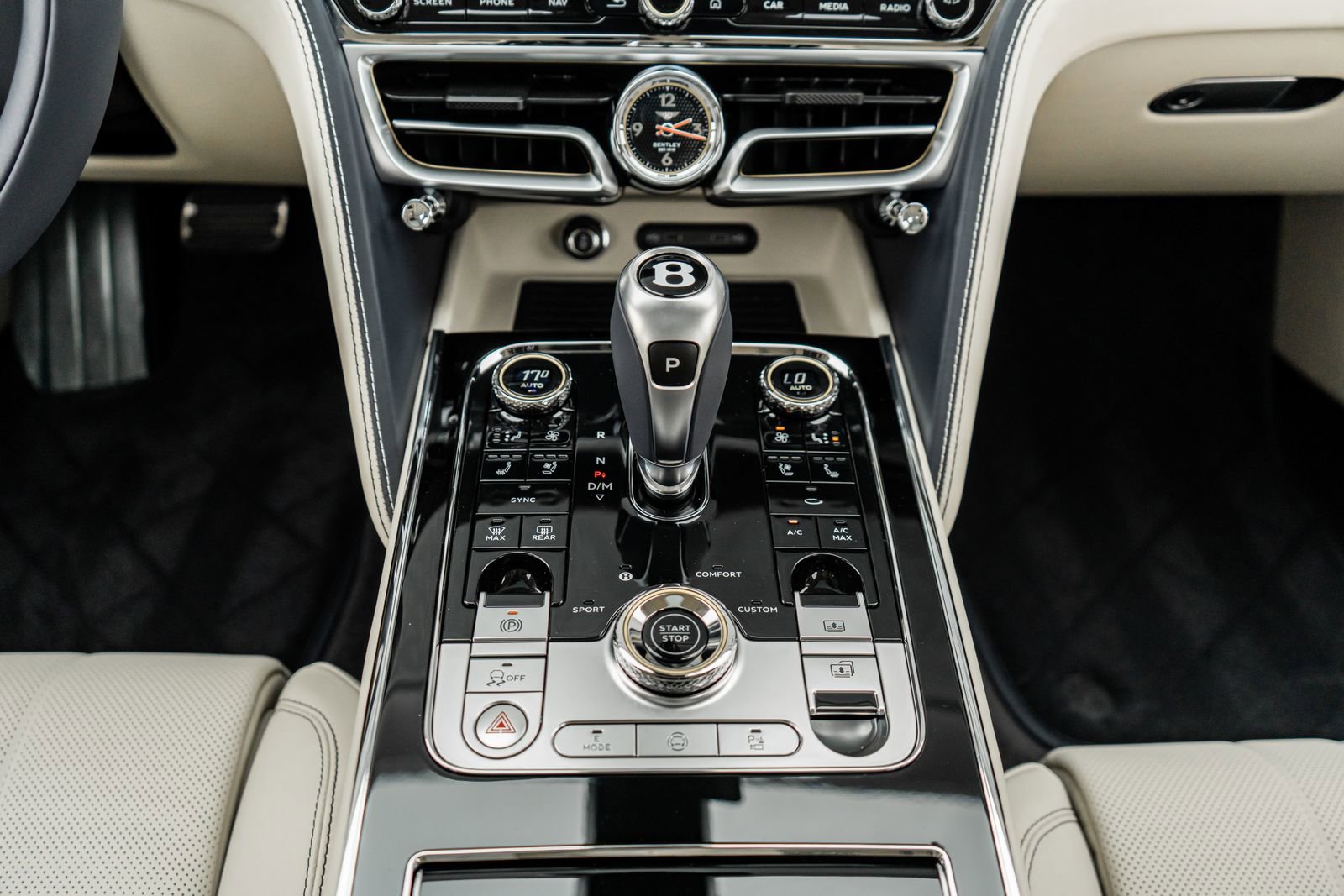 New 2026 Bentley Flying Spur Plug-In Hybrid image 33