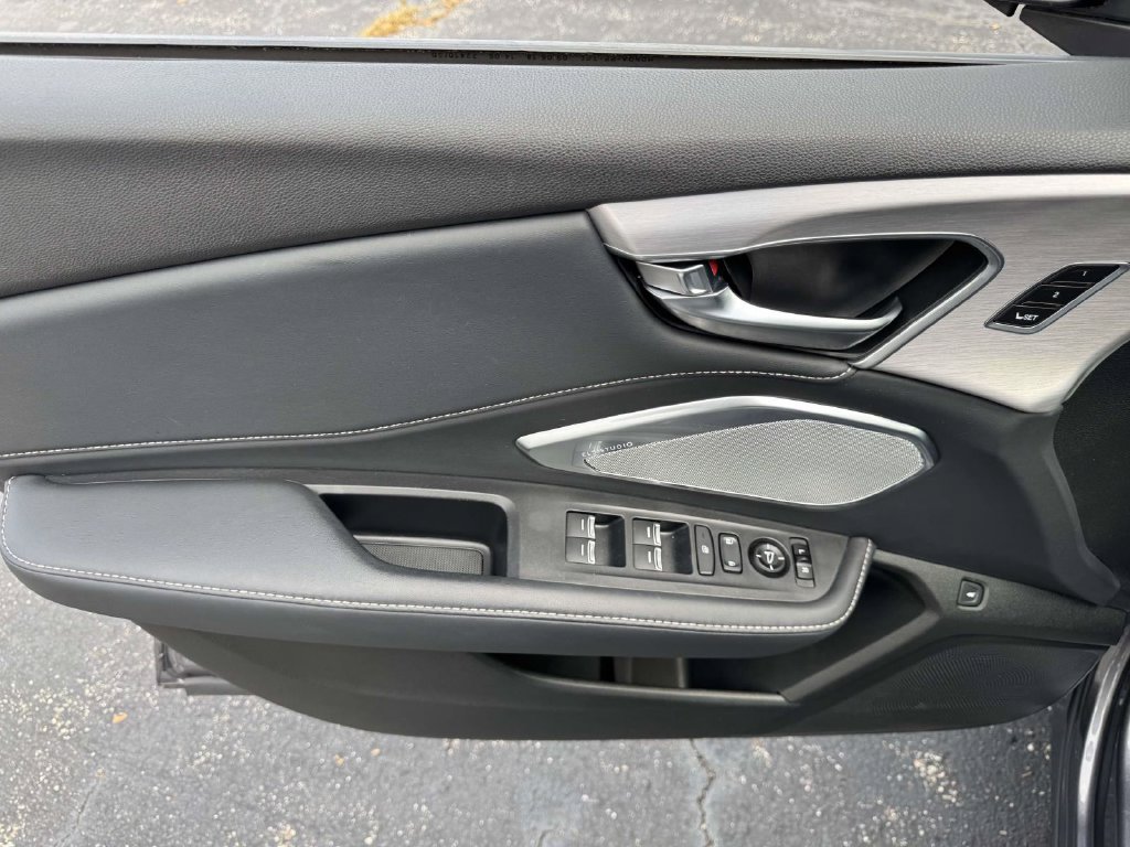 Certified 2019 Acura RDX w/ Technology Package AWD/4WD image 15
