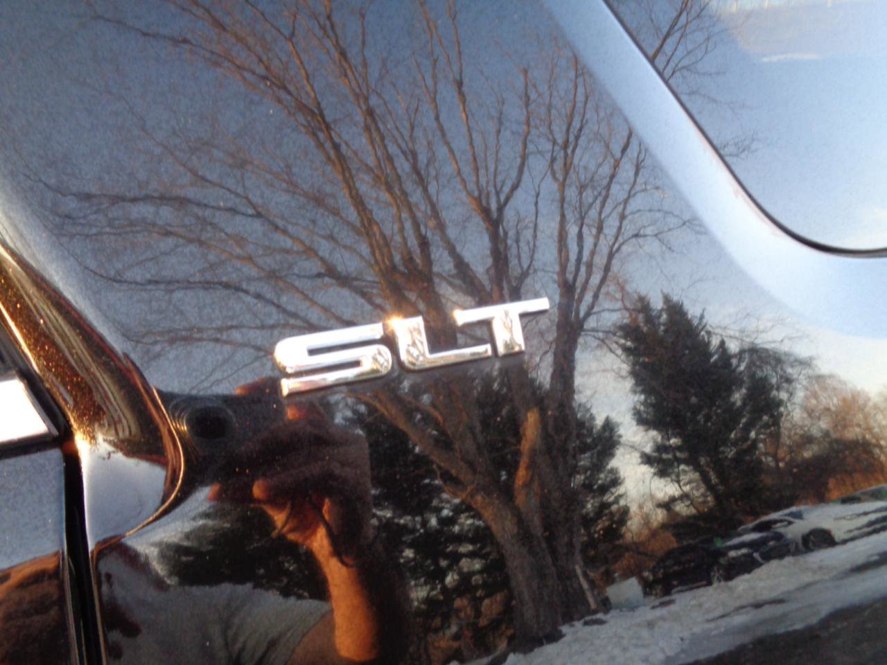 Used 2016 GMC Acadia SLT image 12