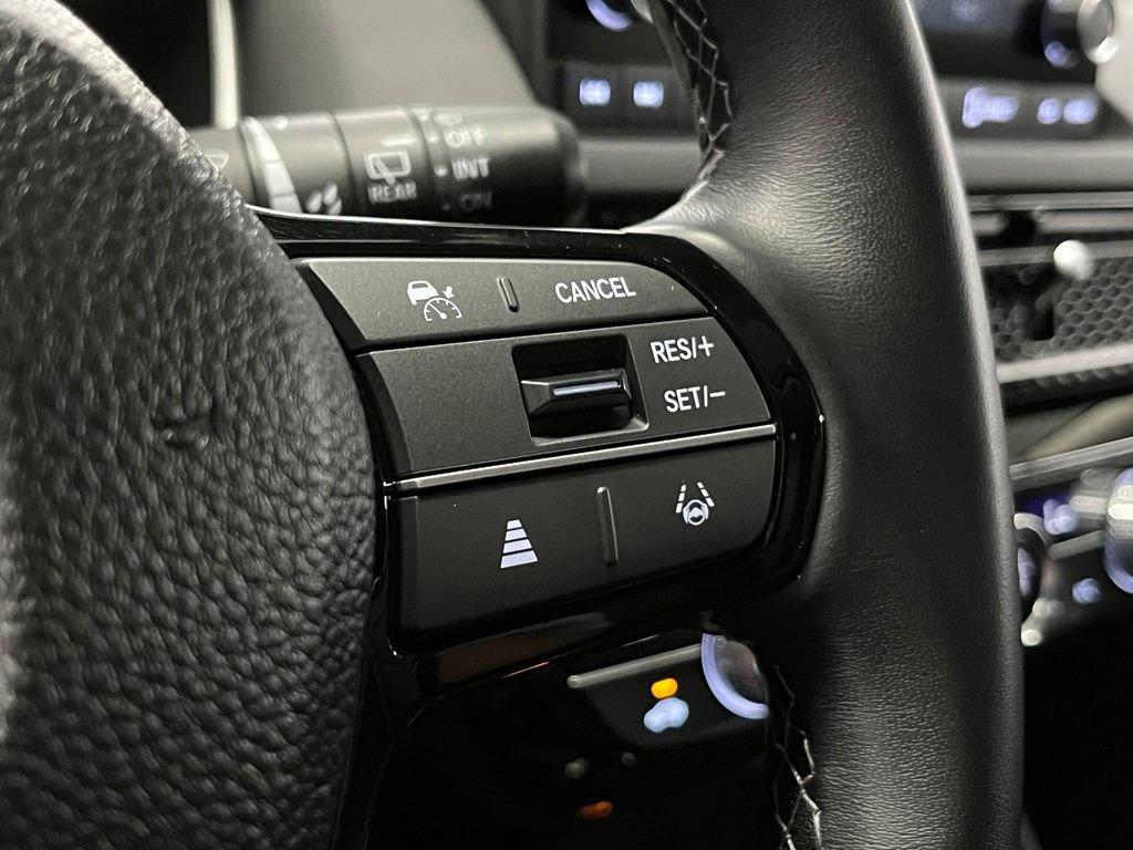 Used 2024 Honda Civic EX-L image 25