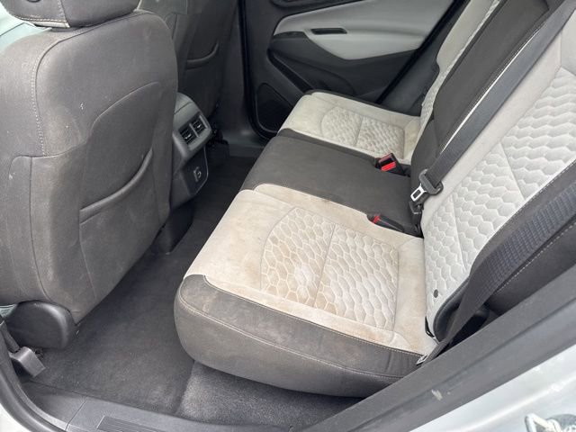 Used 2019 Chevrolet Equinox LS w/ LS Convenience Package AWD/4WD image 11