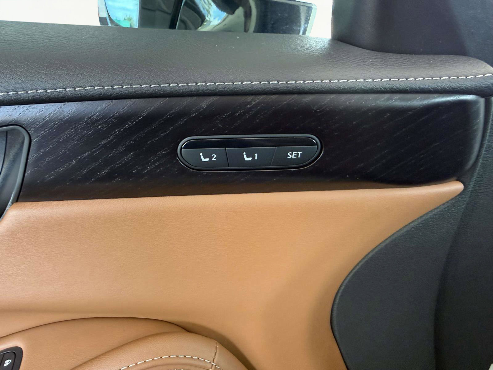 Used 2025 INFINITI QX60 Autograph image 48