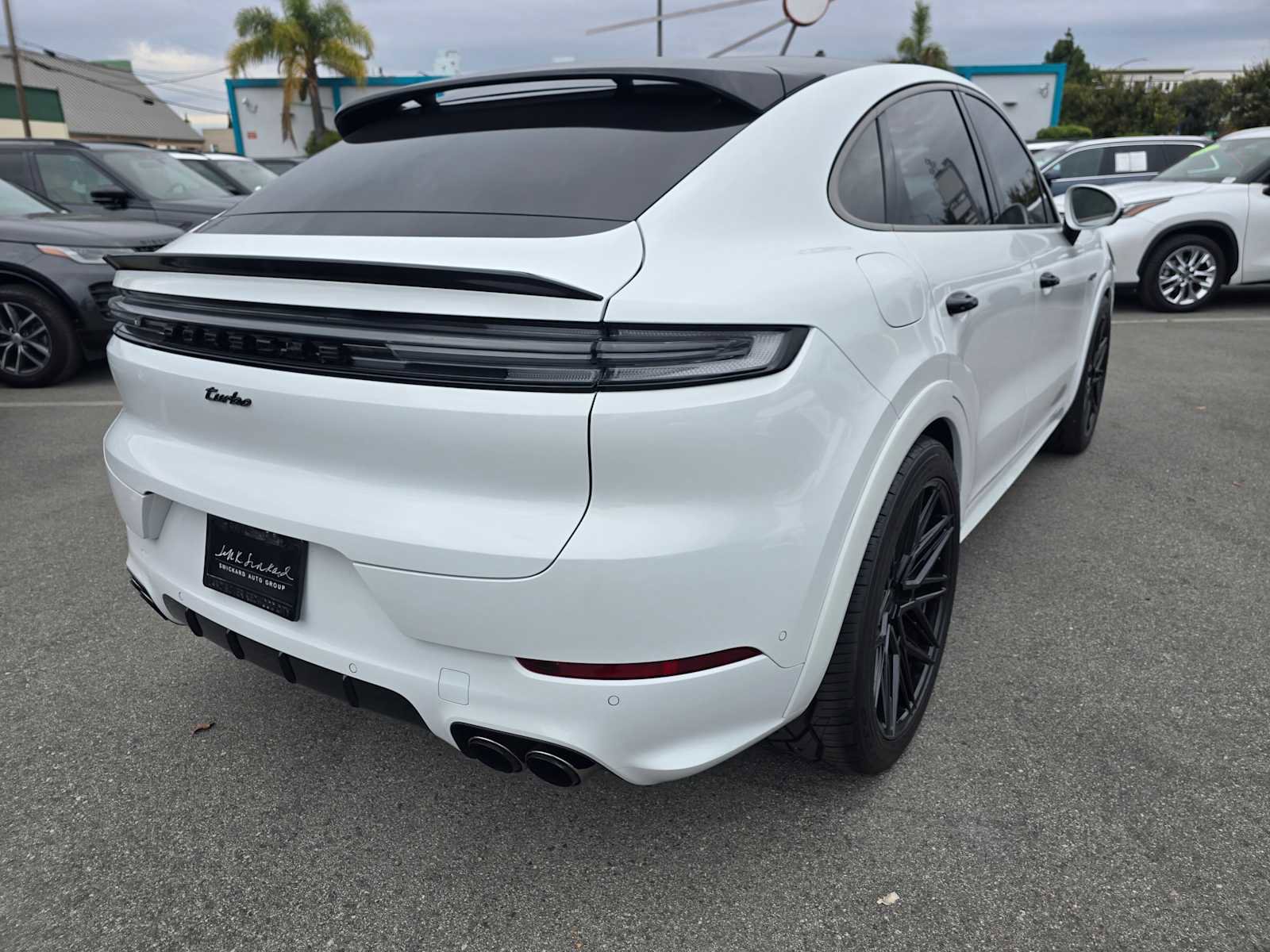 Used 2025 Porsche Cayenne Turbo image 5