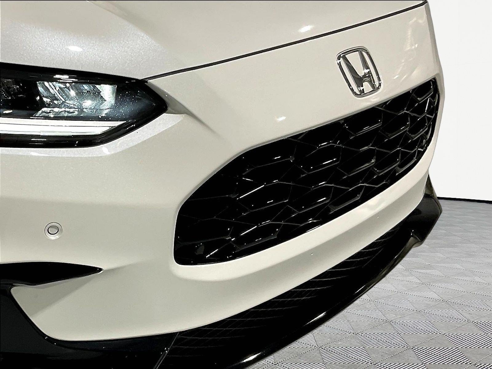 Certified 2026 Honda HR-V EX-L image 32