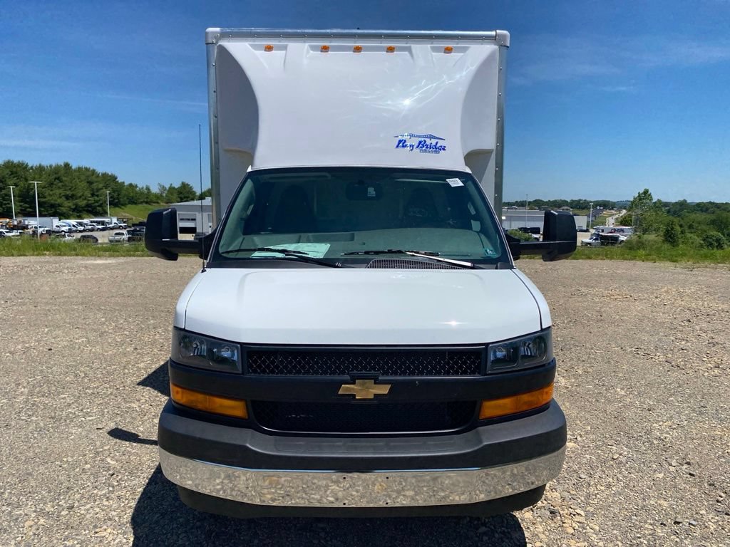 New 2026 Chevrolet Express 3500 w/ Power Convenience Package RWD image 8