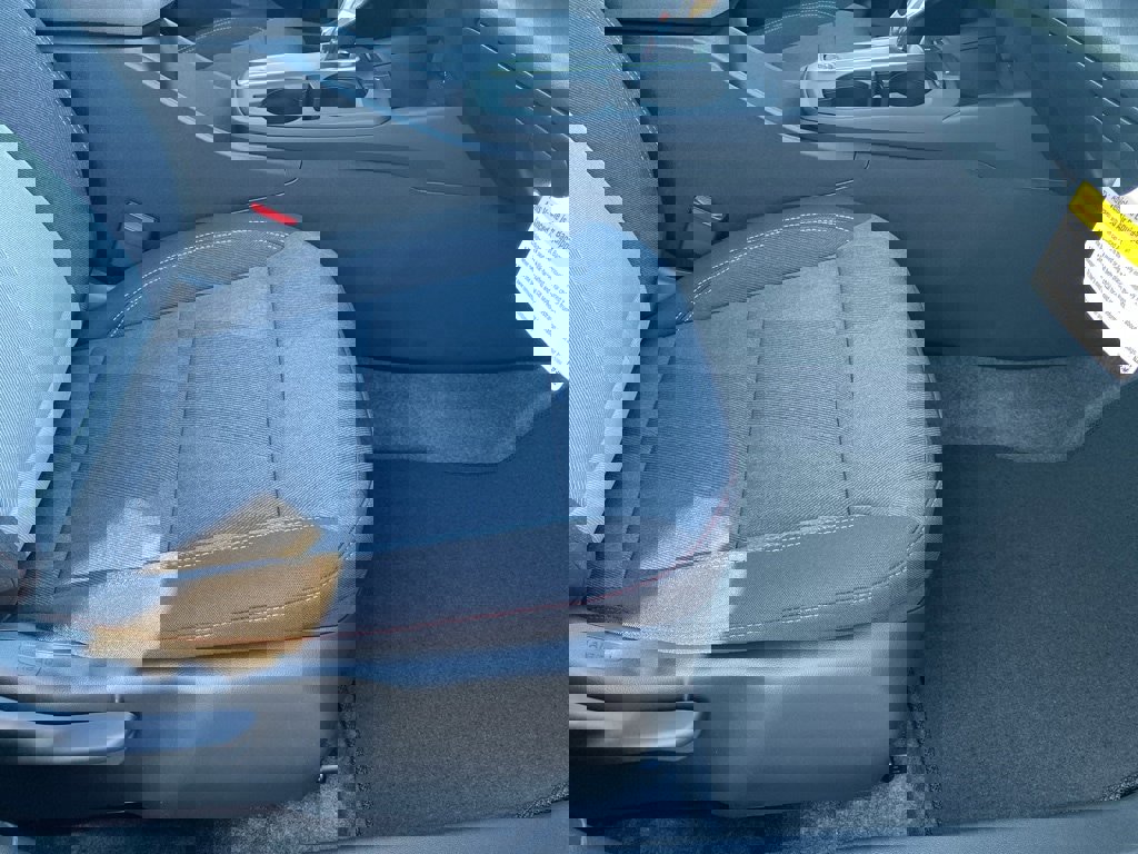 New 2026 Chevrolet Trax RS w/ Sunroof Package image 13