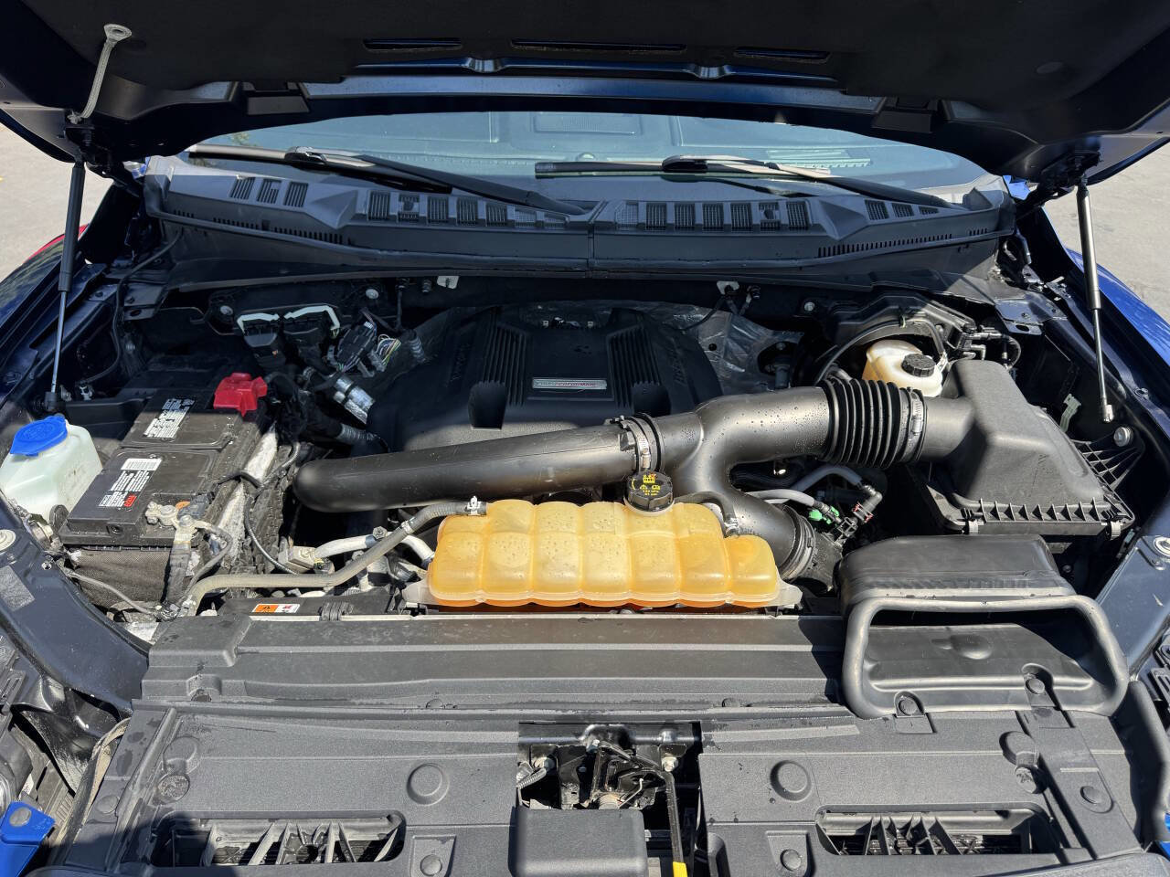 Used 2018 Ford F150 Raptor w/ Equipment Group 802A Luxury image 15
