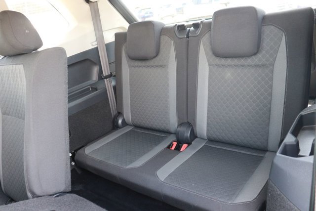 Used 2020 Volkswagen Tiguan S FWD image 14