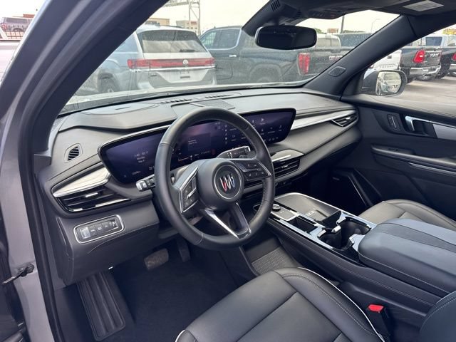 Used 2025 Buick Enclave Preferred FWD image 11