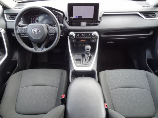 Used 2024 Toyota RAV4 XLE FWD image 12