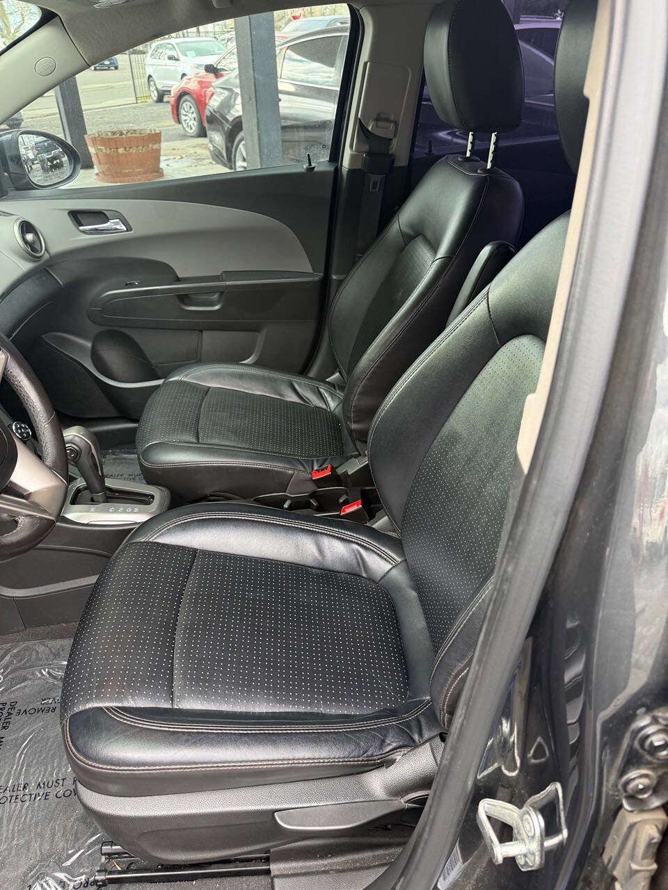 Used 2015 Chevrolet Sonic LTZ image 18