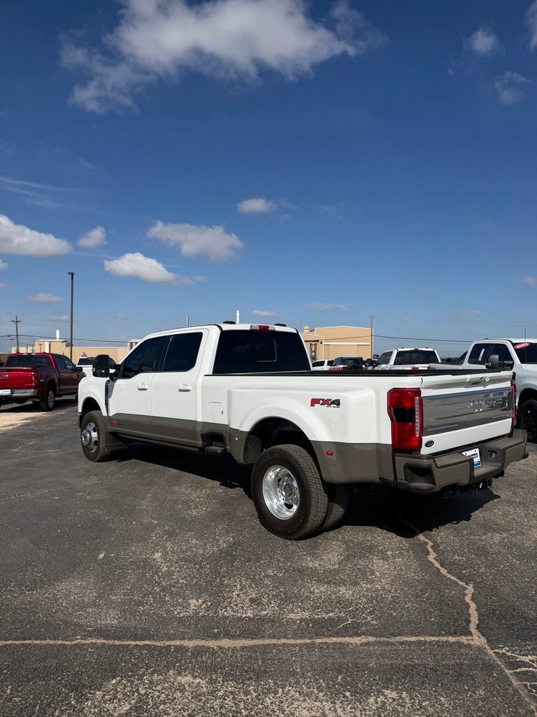 Used 2026 Ford F350 King Ranch AWD/4WD image 4