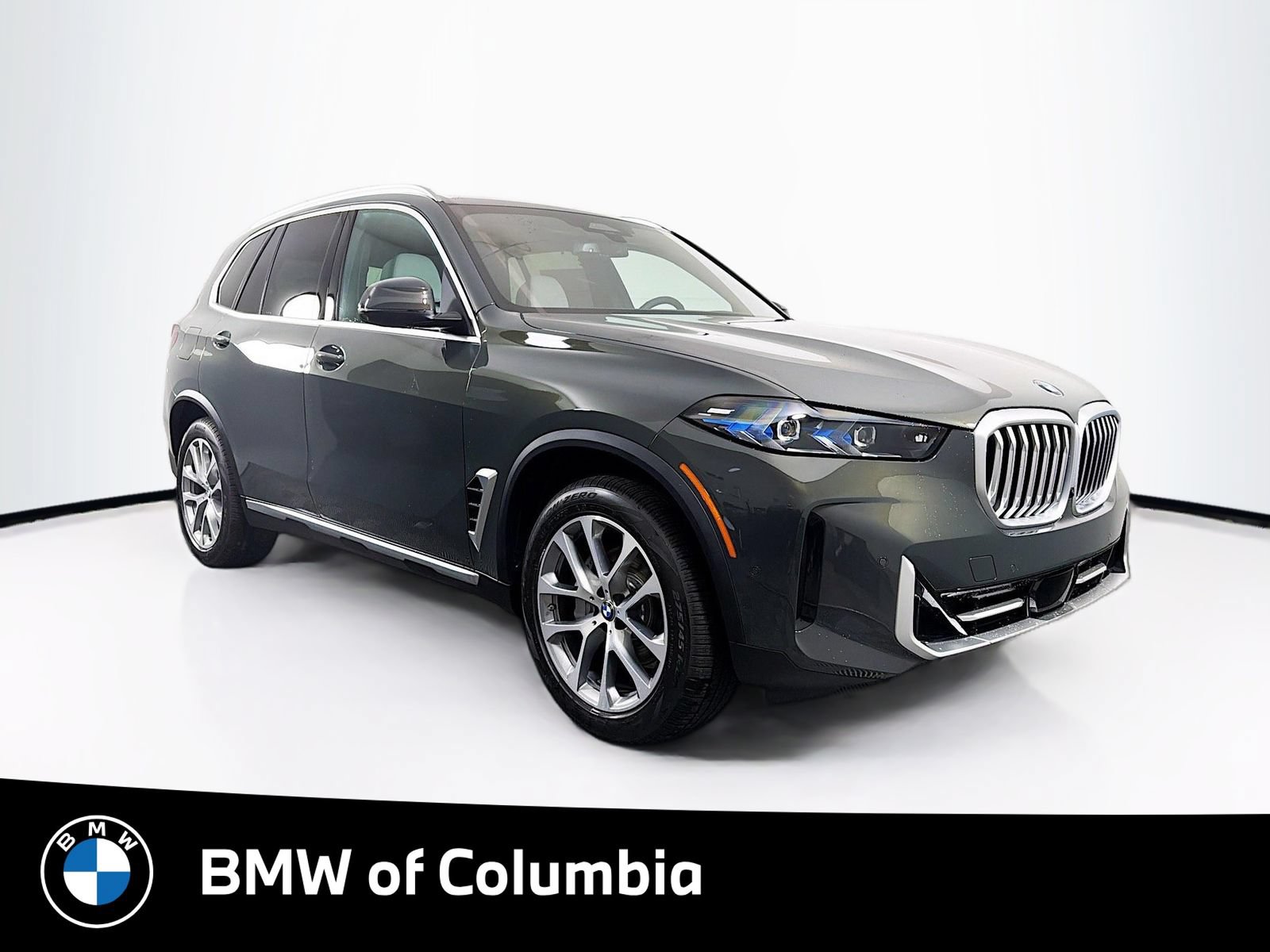 New 2026 BMW X5 xDrive40i w/ Climate Comfort Package AWD/4WD image 1