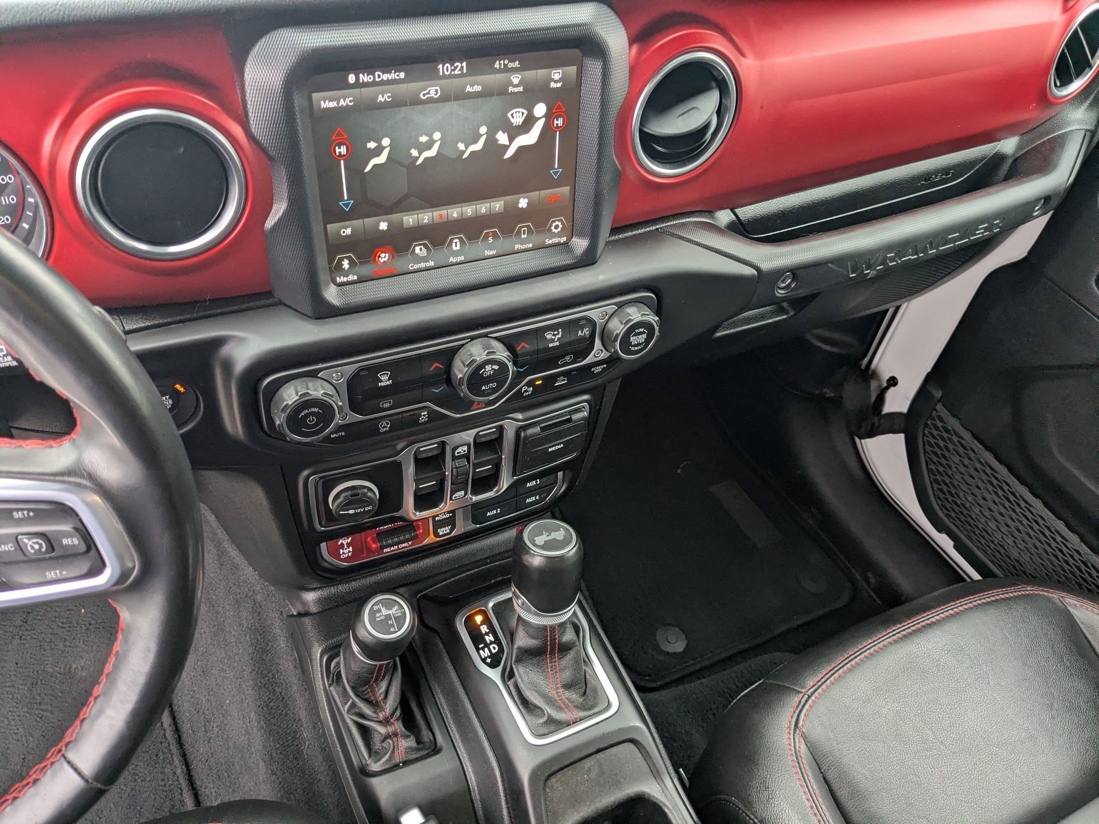 Used 2021 Jeep Wrangler Unlimited Rubicon w/ Uconnect 4C Nav & Sound Group image 16