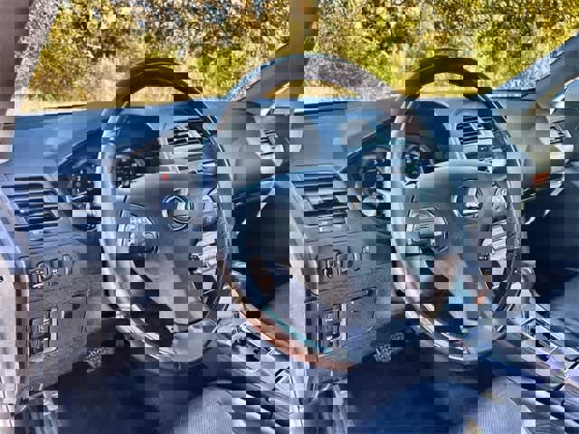 Used 2011 Lexus ES 350 image 15