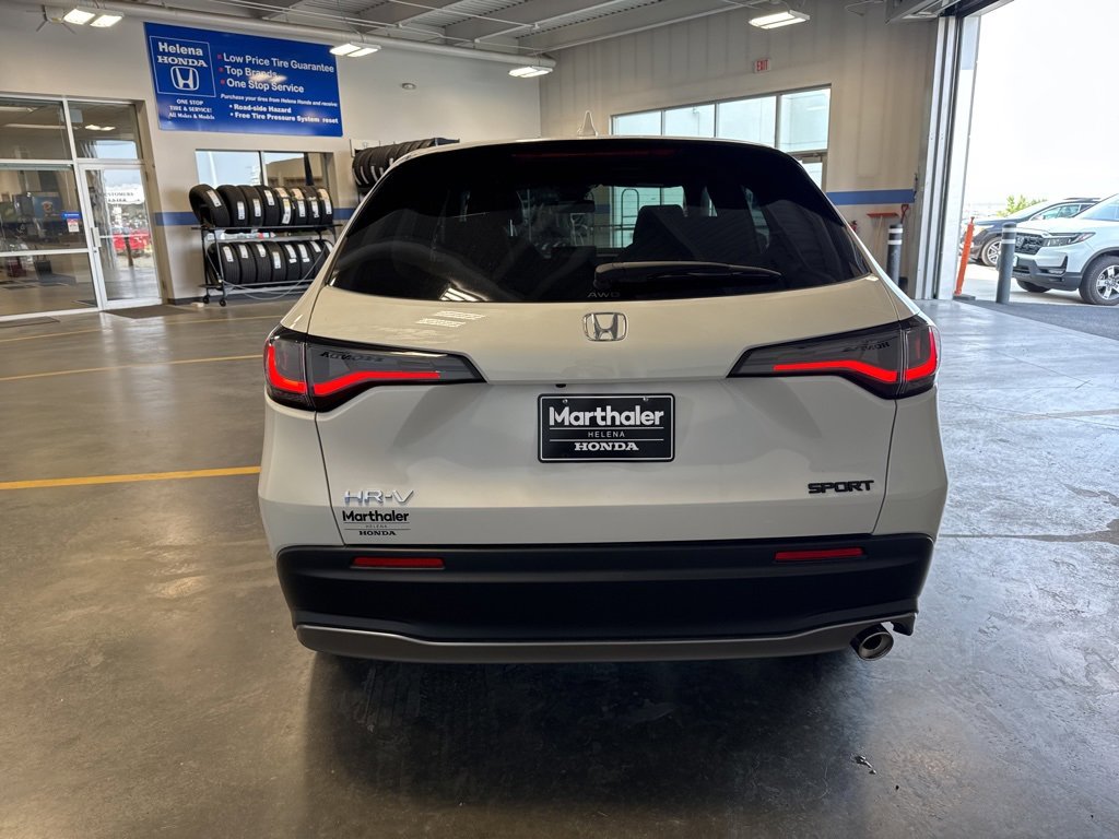 New 2025 Honda HR-V Sport image 6