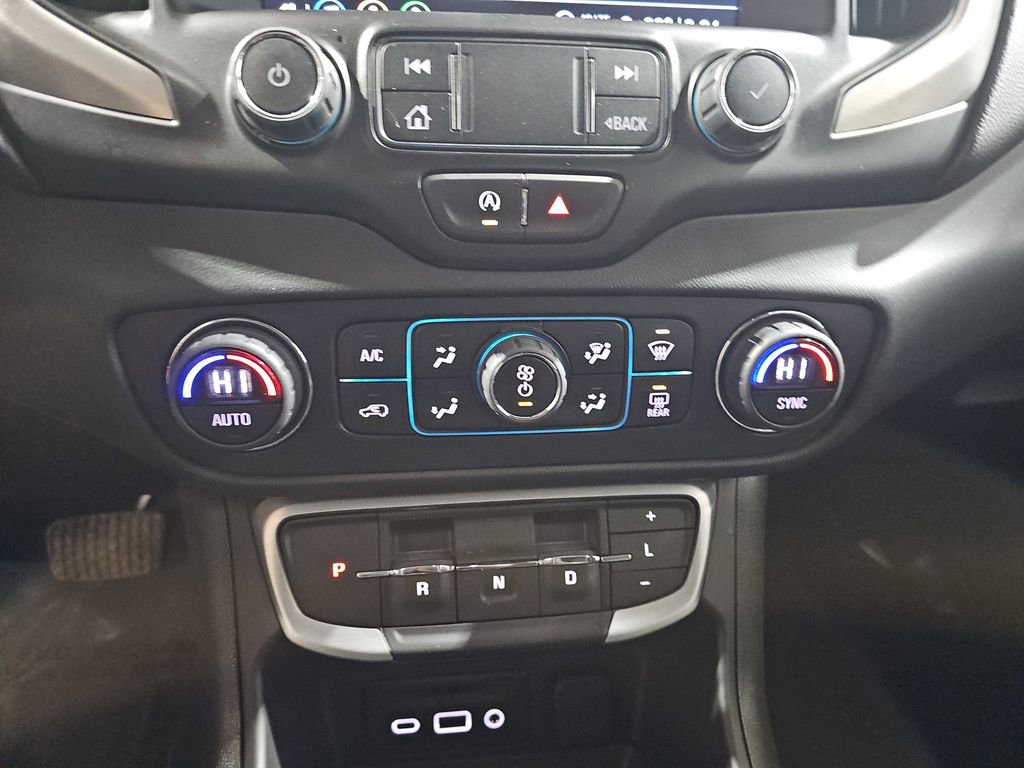 Certified 2022 GMC Terrain SLT w/ Tech Package image 26