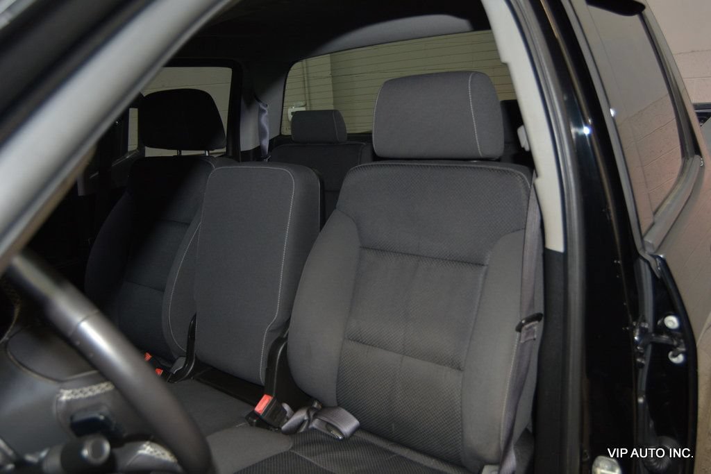 Used 2015 Chevrolet Silverado 2500 LT w/ LT Convenience Package AWD/4WD image 12