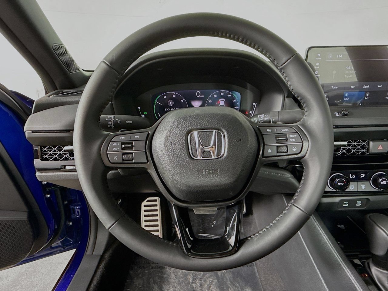 Used 2024 Honda Accord Sport image 13