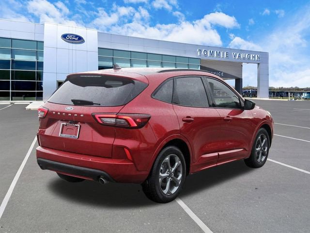 Used 2023 Ford Escape ST-Line w/ Tech Pack #1 FWD image 4