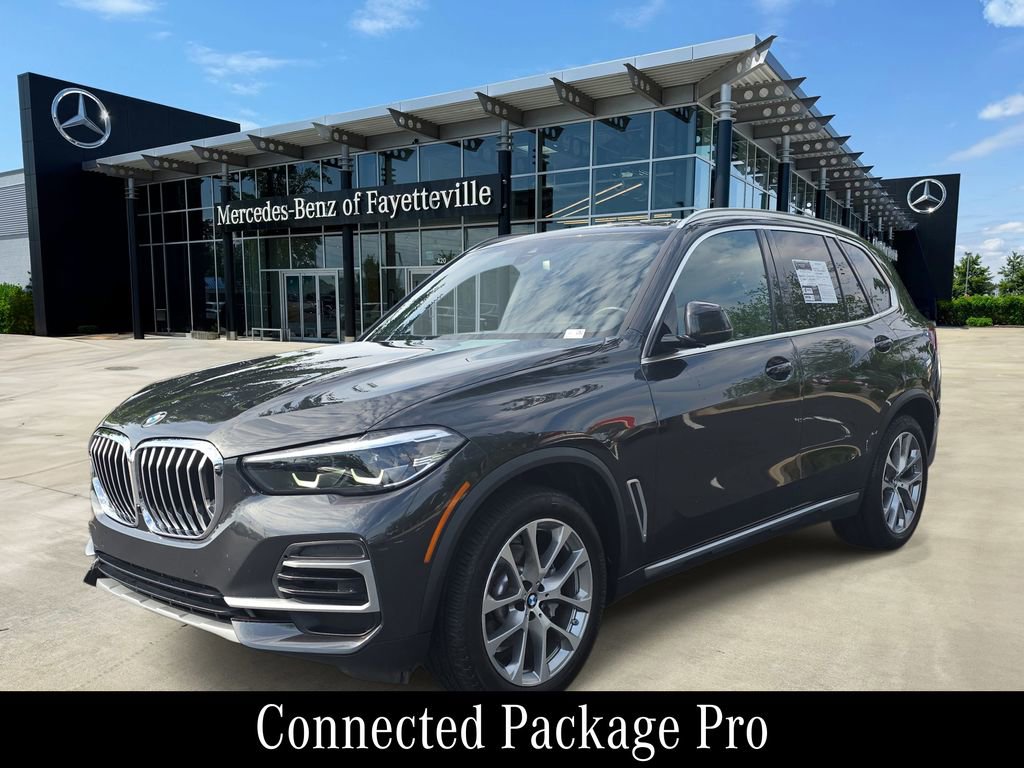 Used 2023 BMW X5 xDrive40i AWD/4WD image 1