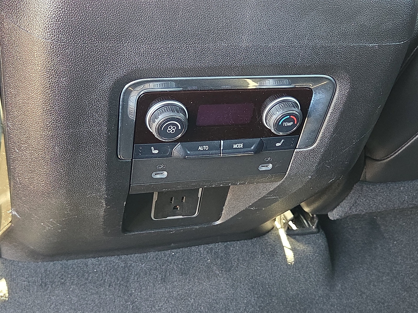 Used 2021 Chevrolet Tahoe High Country AWD/4WD image 12