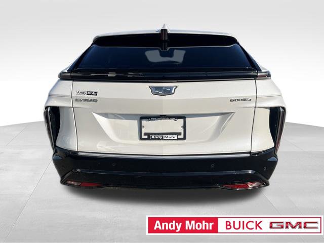 Used 2024 Cadillac Lyriq Tech AWD/4WD image 9