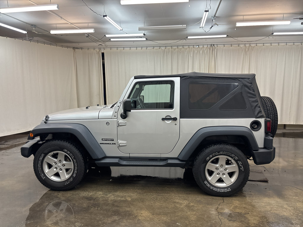 Used 2012 Jeep Wrangler Sport AWD/4WD image 10