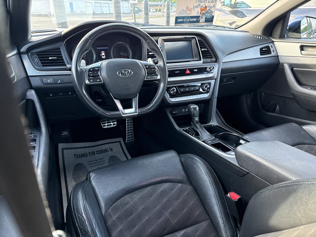 Used 2018 Hyundai Sonata Sport w/ Cargo Package FWD image 10