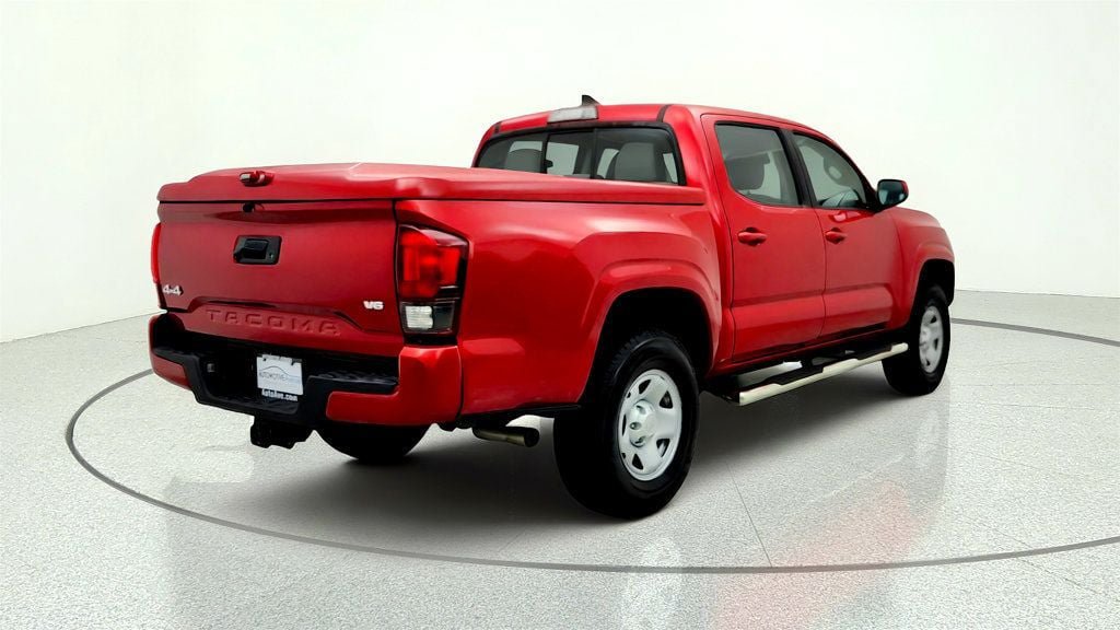 Used 2018 Toyota Tacoma SR w/ SR Convenience Package AWD/4WD image 5